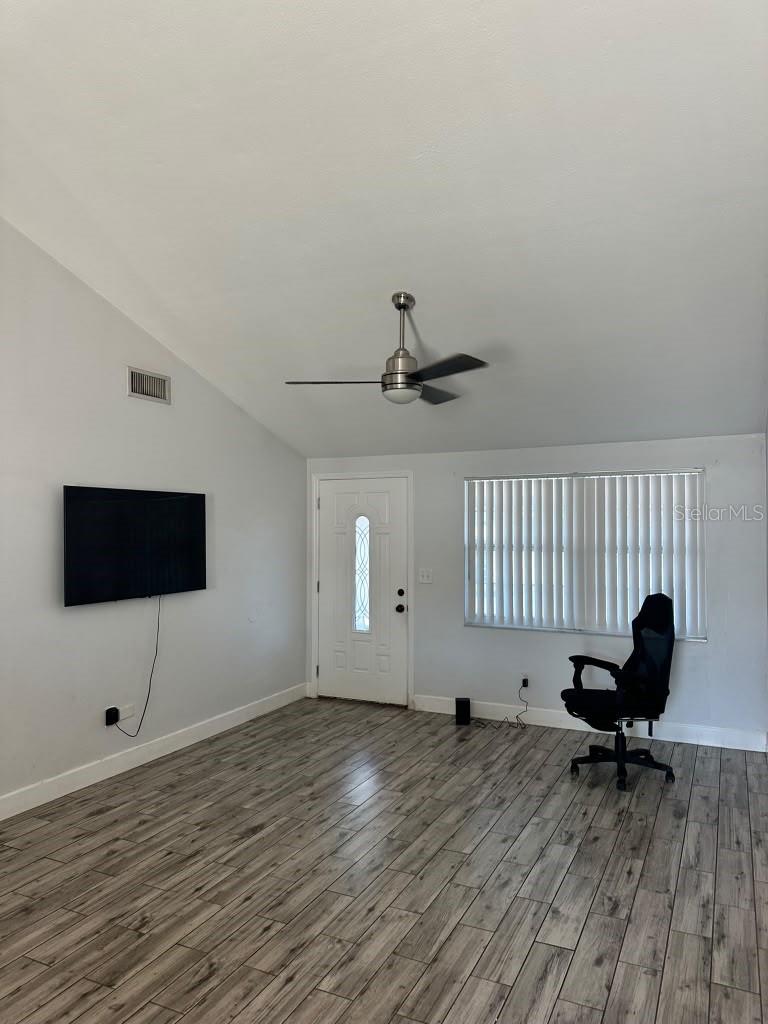 9408 ROSEBURY COURT