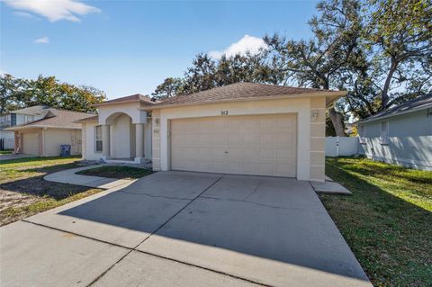 512 ATWOOD AVENUE N ST PETERSBURG FL 33702