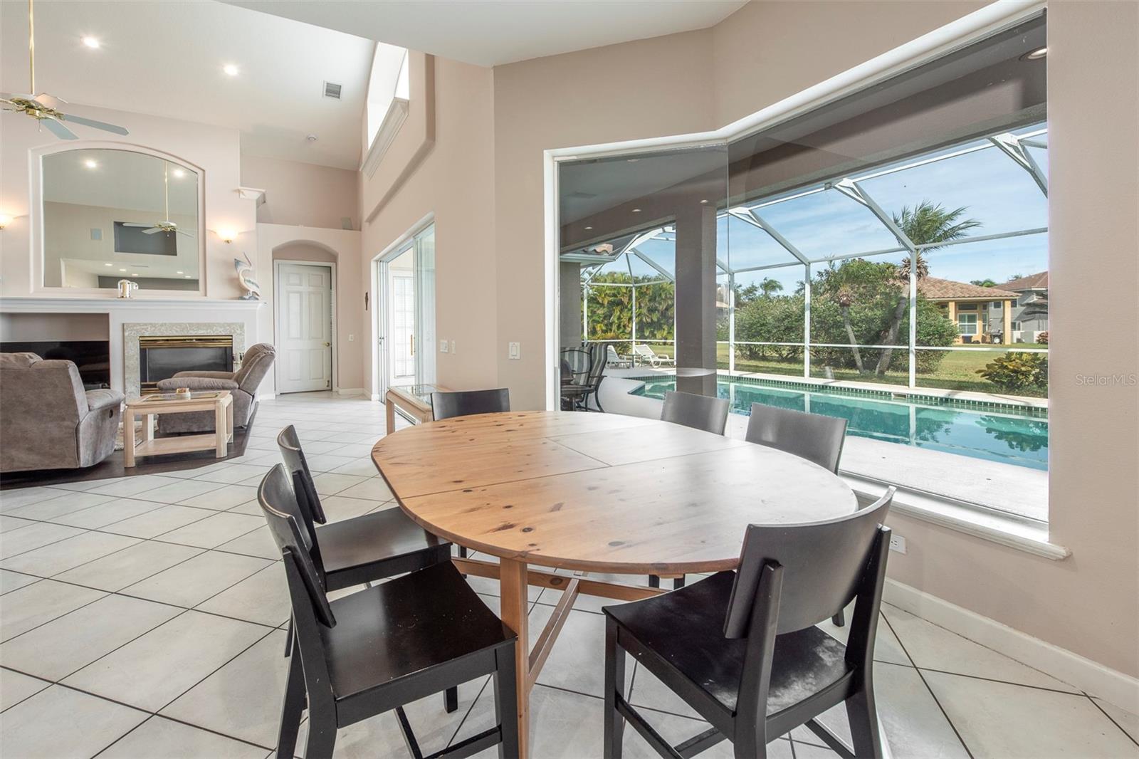 BAYOU CLUB ESTATES TR 5 PH 2 - Residential