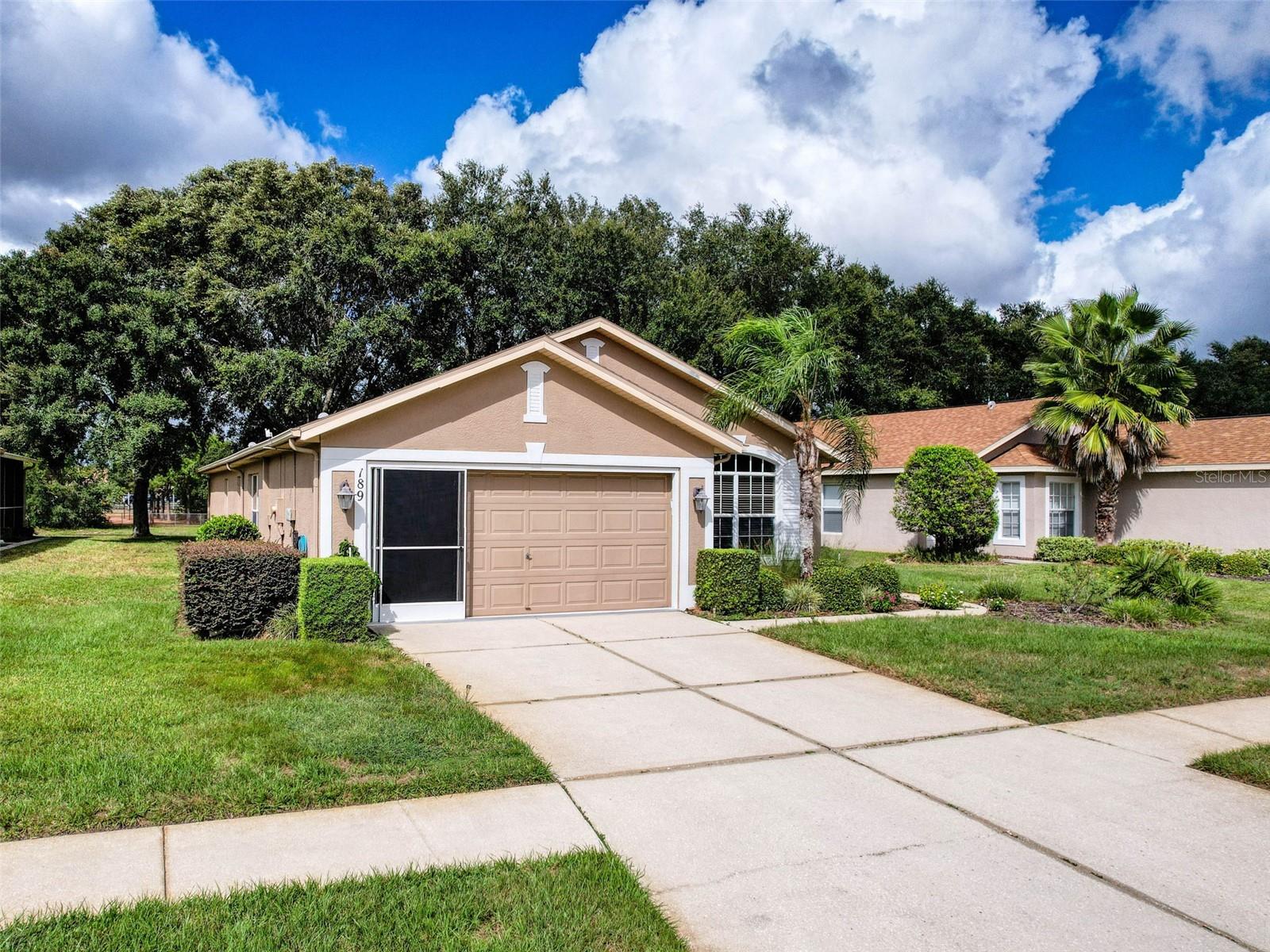 WELLINGTON AT SEVEN HILLS PH 6 - Residential