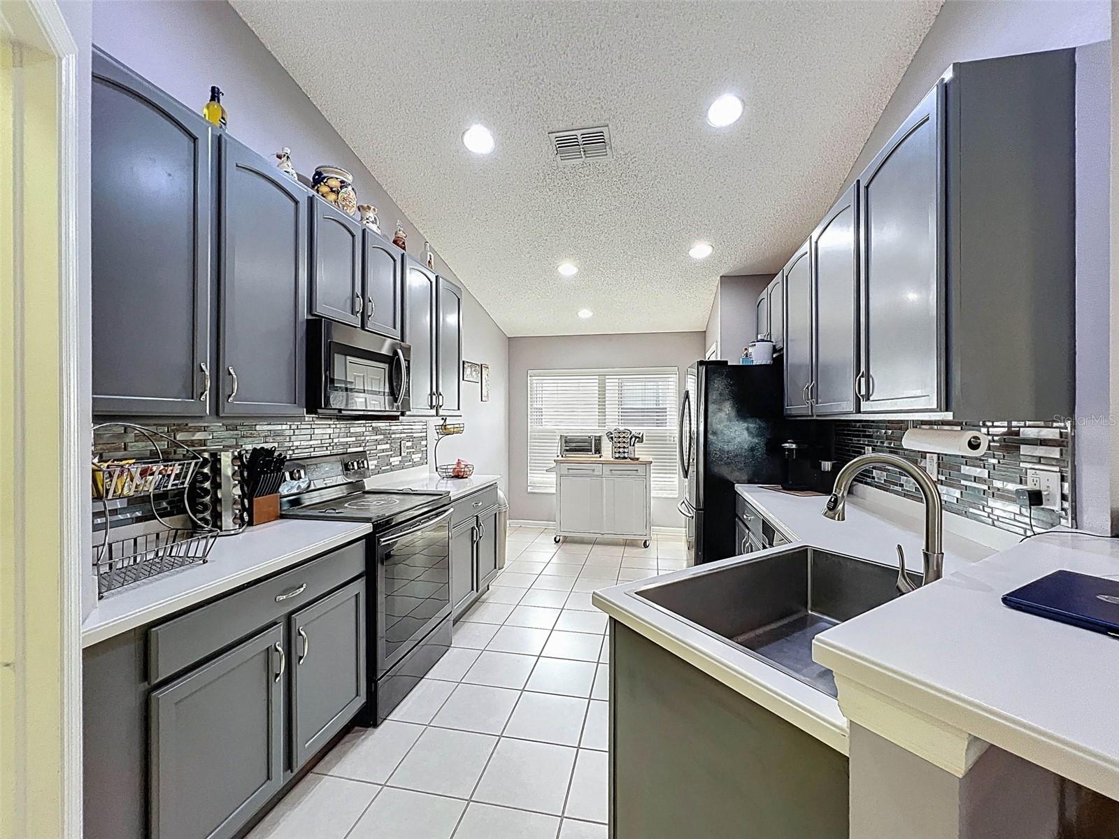 WELLINGTON AT SEVEN HILLS PH 6 - Residential