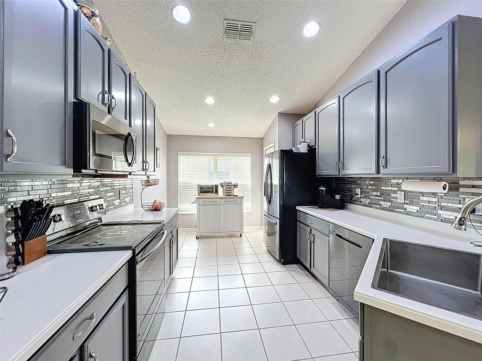 WELLINGTON AT SEVEN HILLS PH 6 - Residential