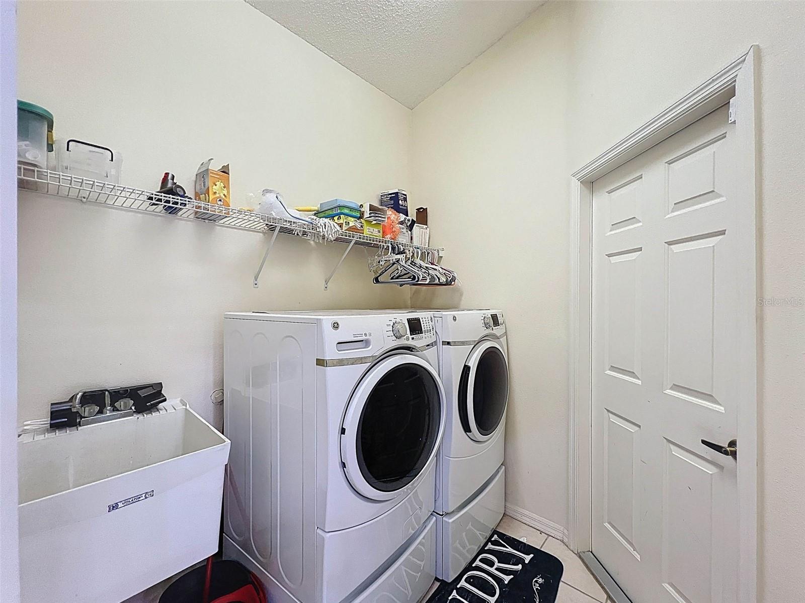 WELLINGTON AT SEVEN HILLS PH 6 - Residential