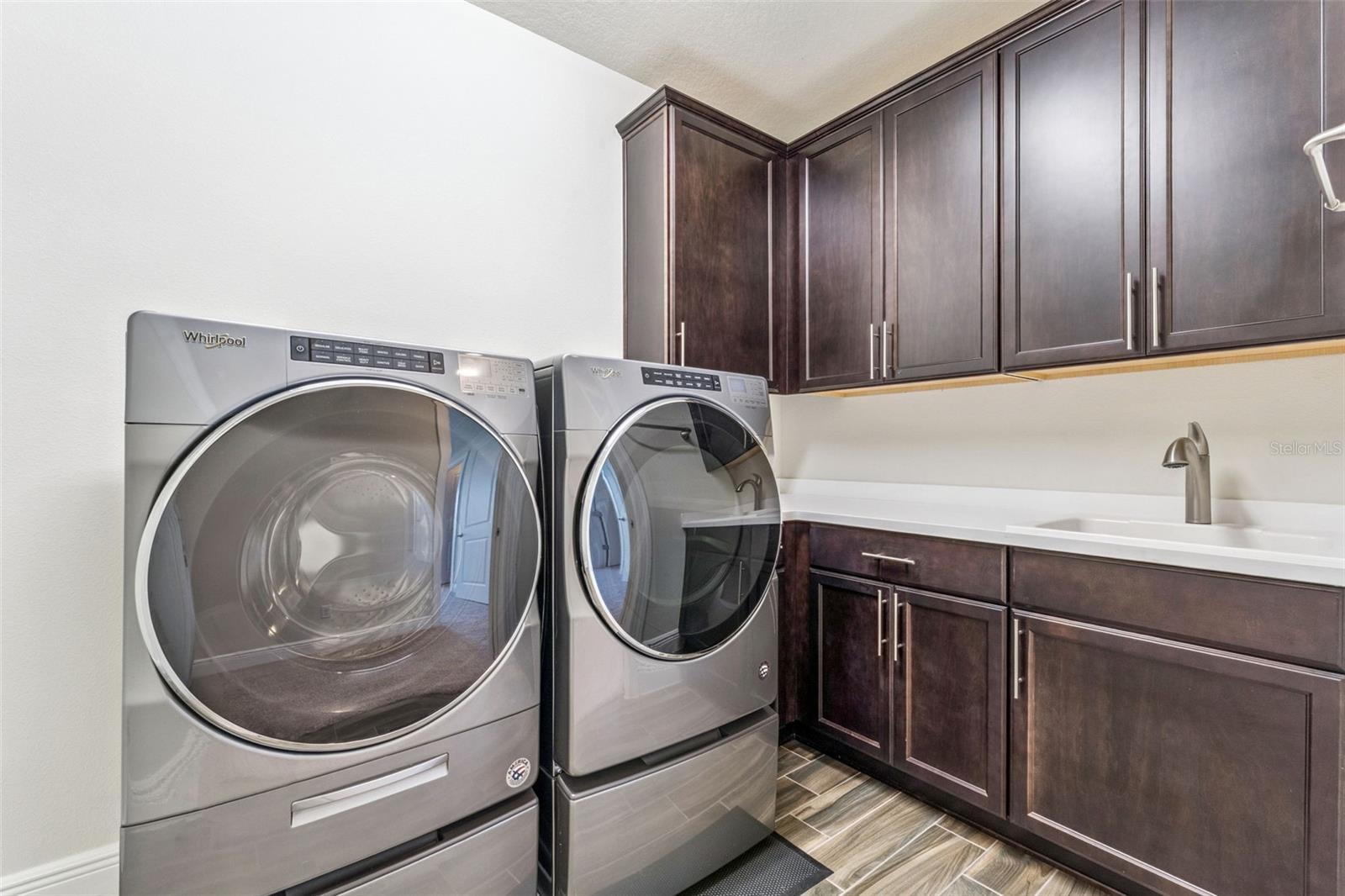 ENCLAVE AT VILLAGEWALK - Residential