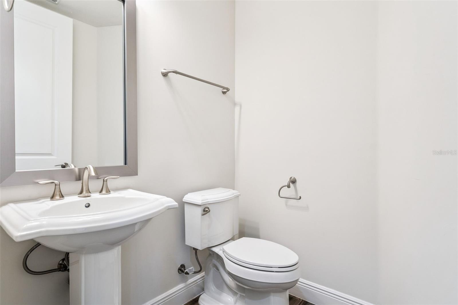 ENCLAVE AT VILLAGEWALK - Residential