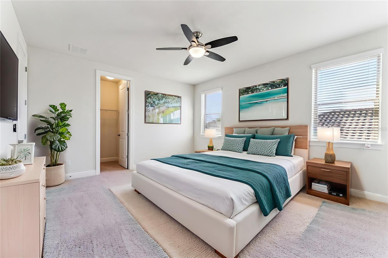 ENCLAVE AT VILLAGEWALK - Residential