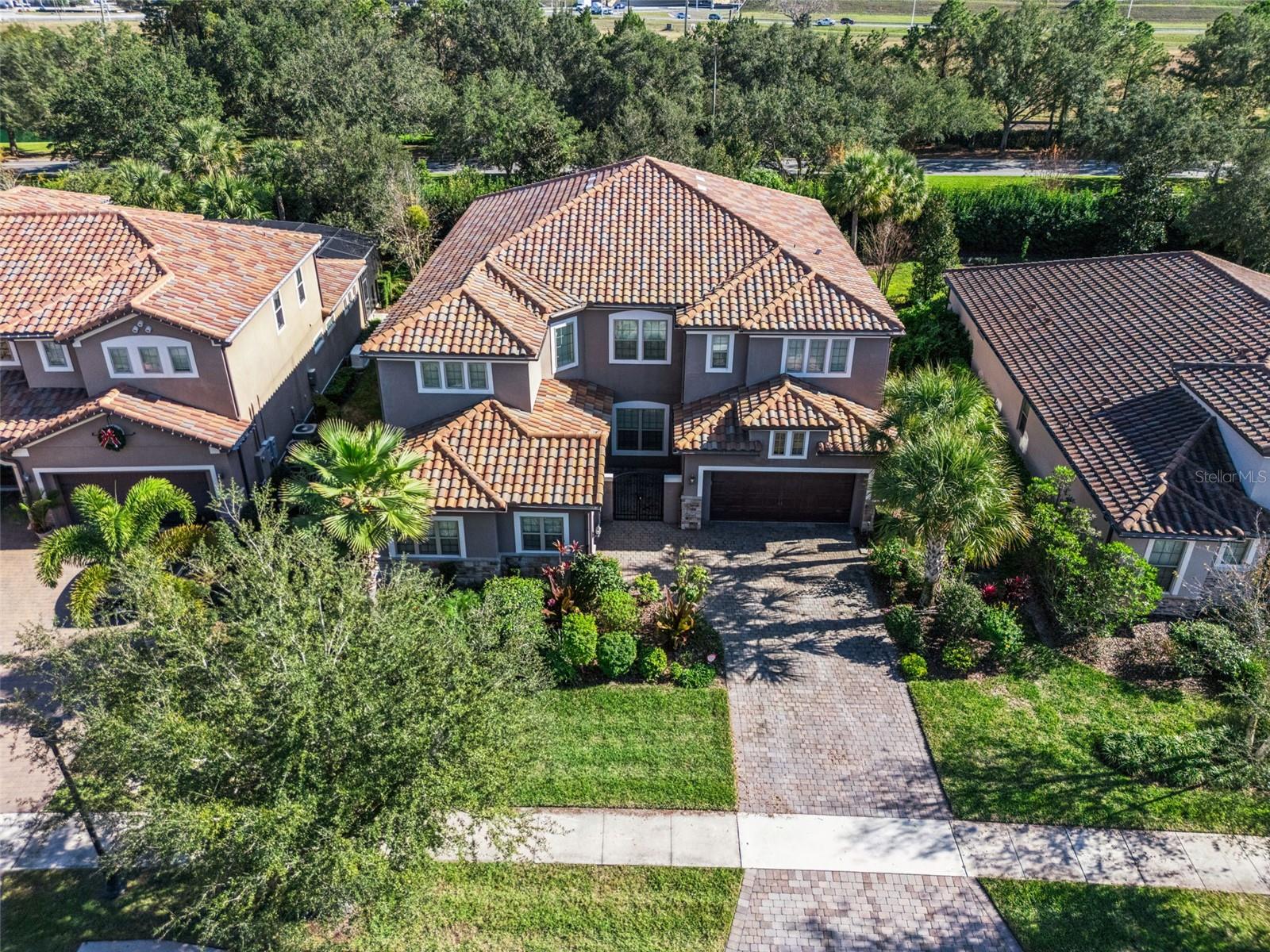 ENCLAVE AT VILLAGEWALK - Residential