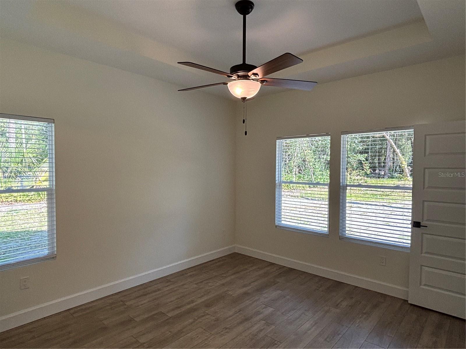 TANGERINE GROVE - Residential