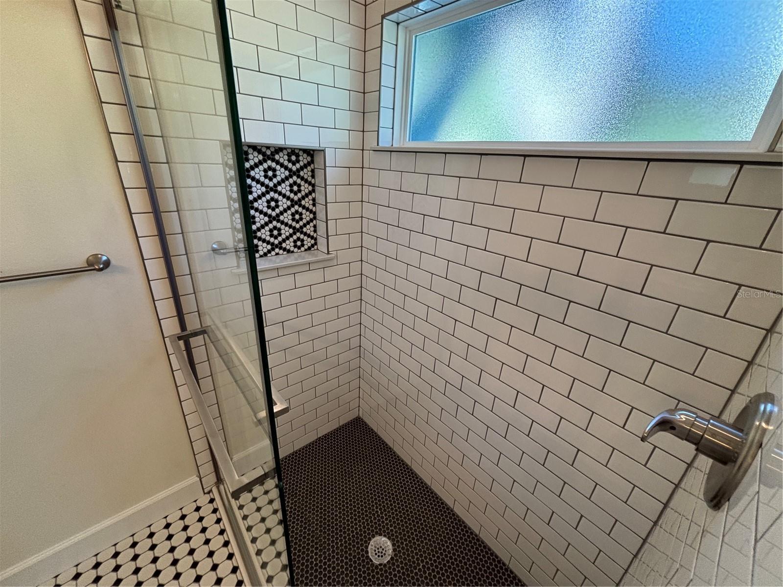 TANGERINE GROVE - Residential