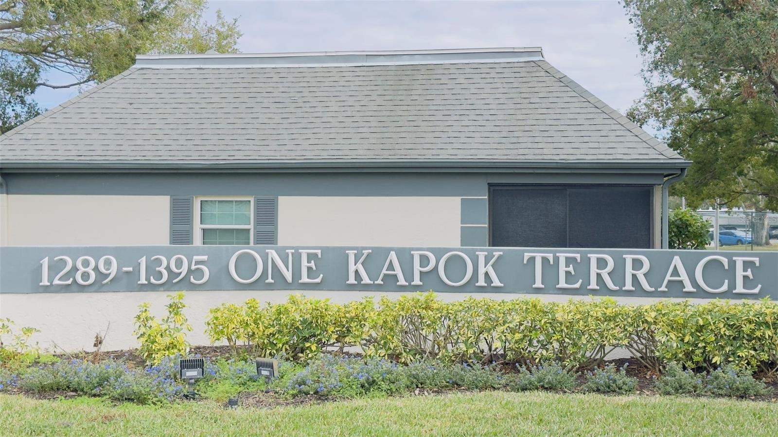 1237 N MCMULLEN BOOTH ROAD