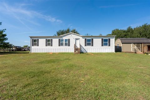 Photo of 10380 S Parkside Avenue, Floral City, FL 34436 (MLS # G5103485)