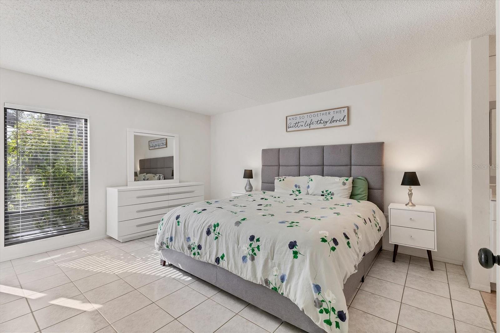 CROSSINGS - Residential