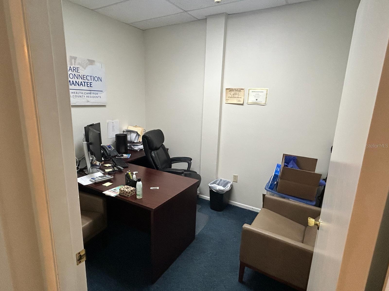 THE CONTRACTORS MALL - Commercial Sale