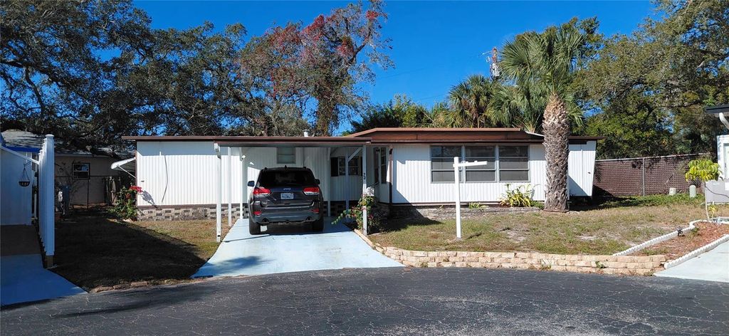 Photo of 980 7th Street NW #72, Largo, FL 33770 (MLS # TB8456677)