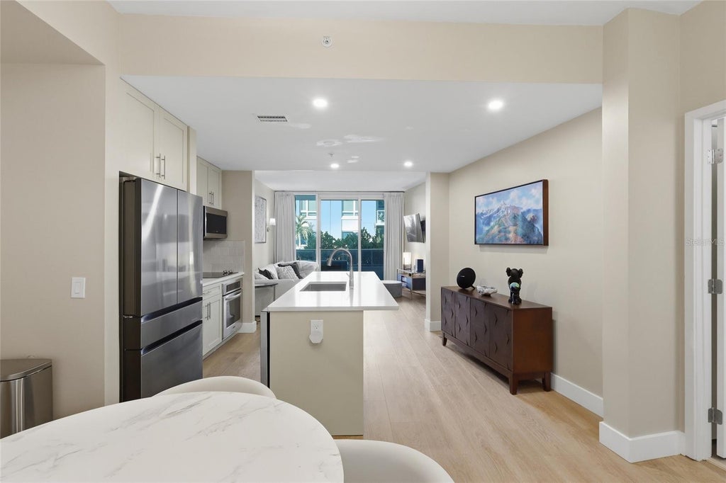 Photo of 912 Channelside Drive #2315, Tampa, FL 33602 (MLS # TB8552811)