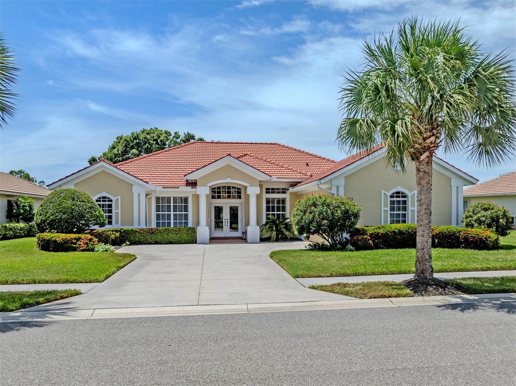 Photo of 331 Otter Creek Drive, Venice, FL 34292 (MLS # N6145530)