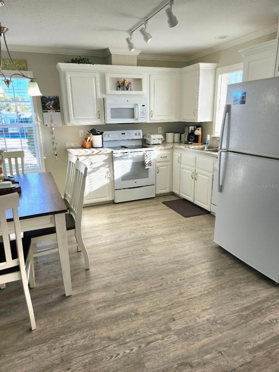 TRAILER ESTATES SECOND ADD - Residential