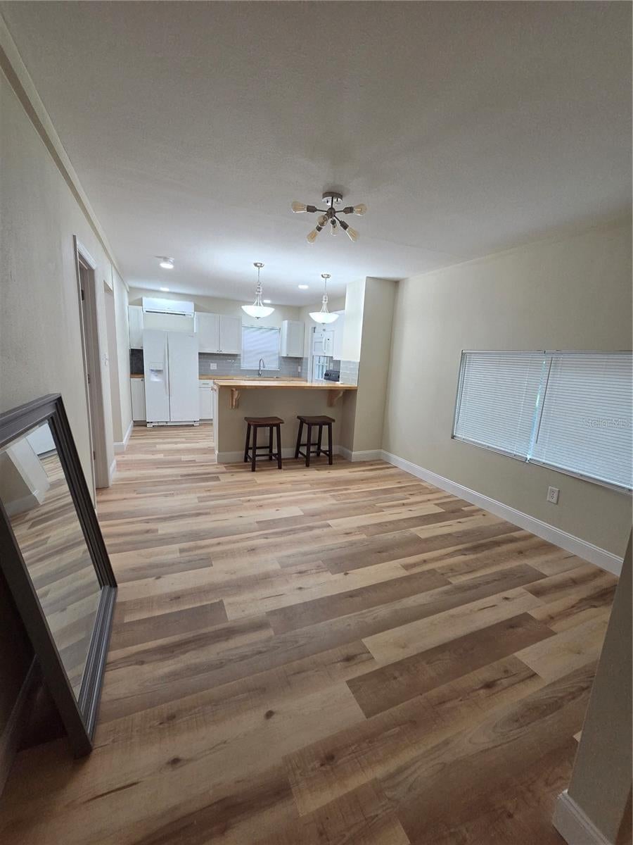 936 LAKE ARGENTA DRIVE