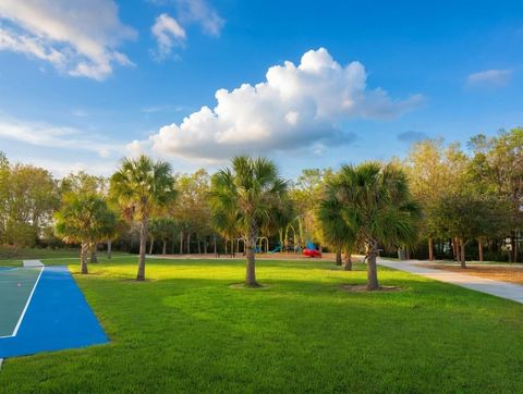 Tiny photo for 3048 Bethpage Loop, Mount Dora, FL 32757 (MLS # G5109256)