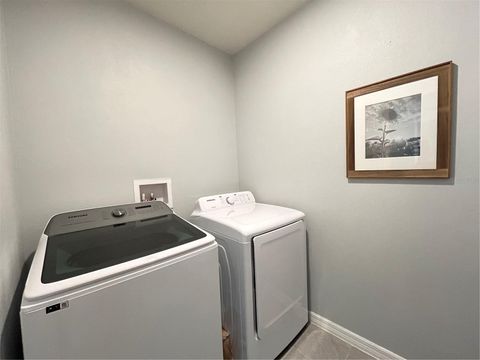 Tiny photo for 3048 Bethpage Loop, Mount Dora, FL 32757 (MLS # G5109256)