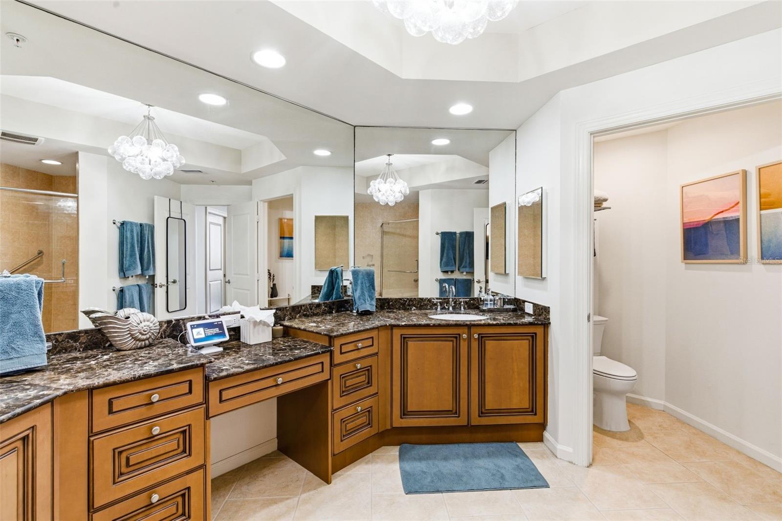 CASTILLO AT WESTSHORE YACHT CL - Residential