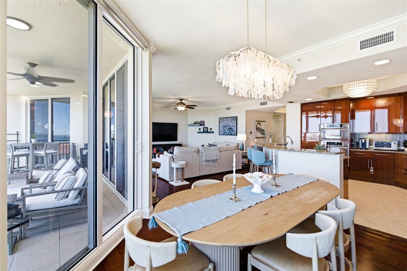 CASTILLO AT WESTSHORE YACHT CL - Residential