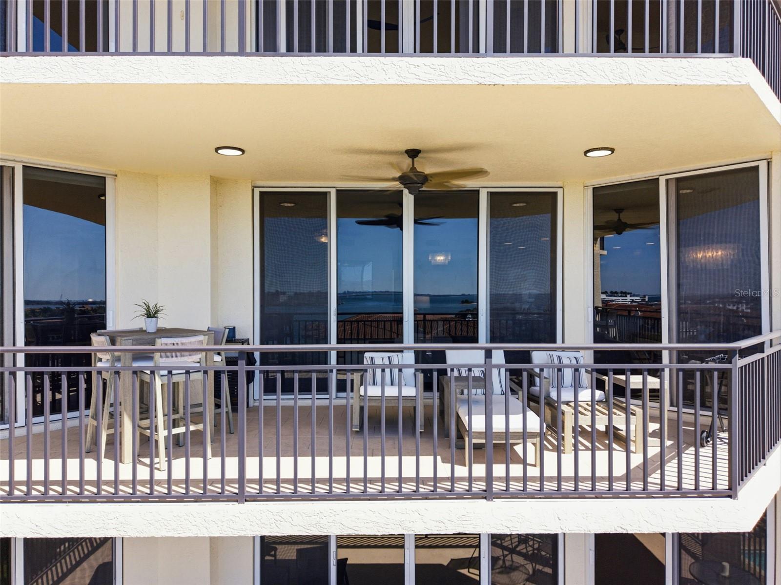 CASTILLO AT WESTSHORE YACHT CL - Residential