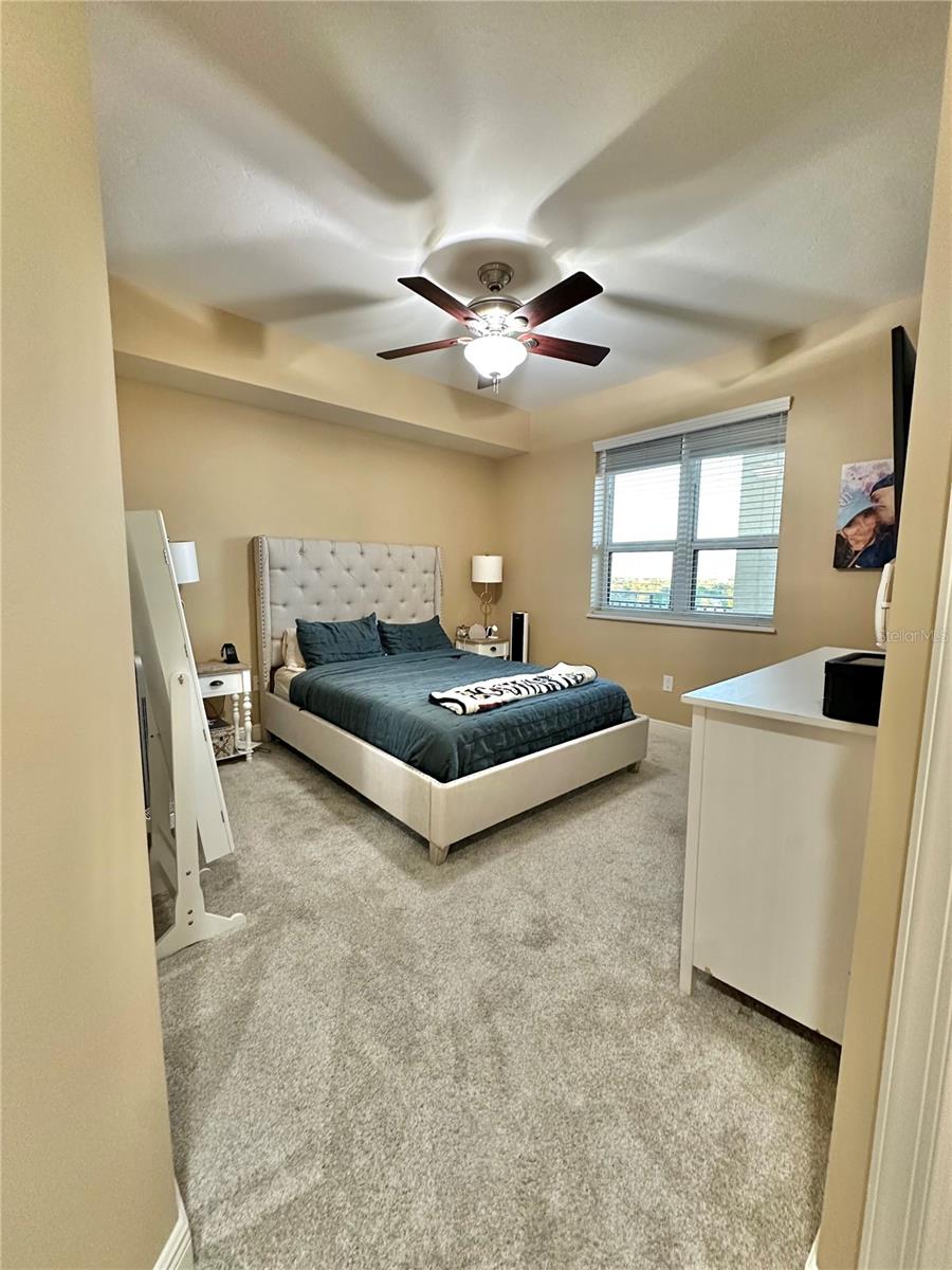 CASTILLO AT WESTSHORE YACHT CL - Residential