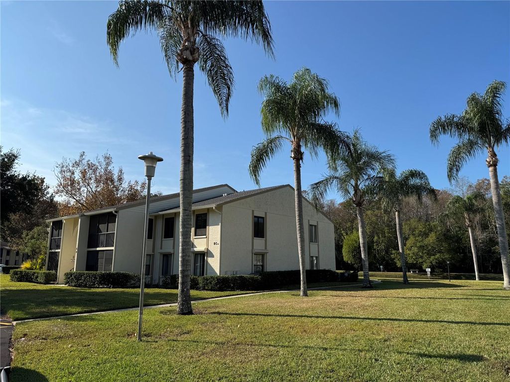 Photo of 1400 Pine Glen Lane #Bldg 212 D-2, Tarpon Springs, FL 34688 (MLS # TB8401625)