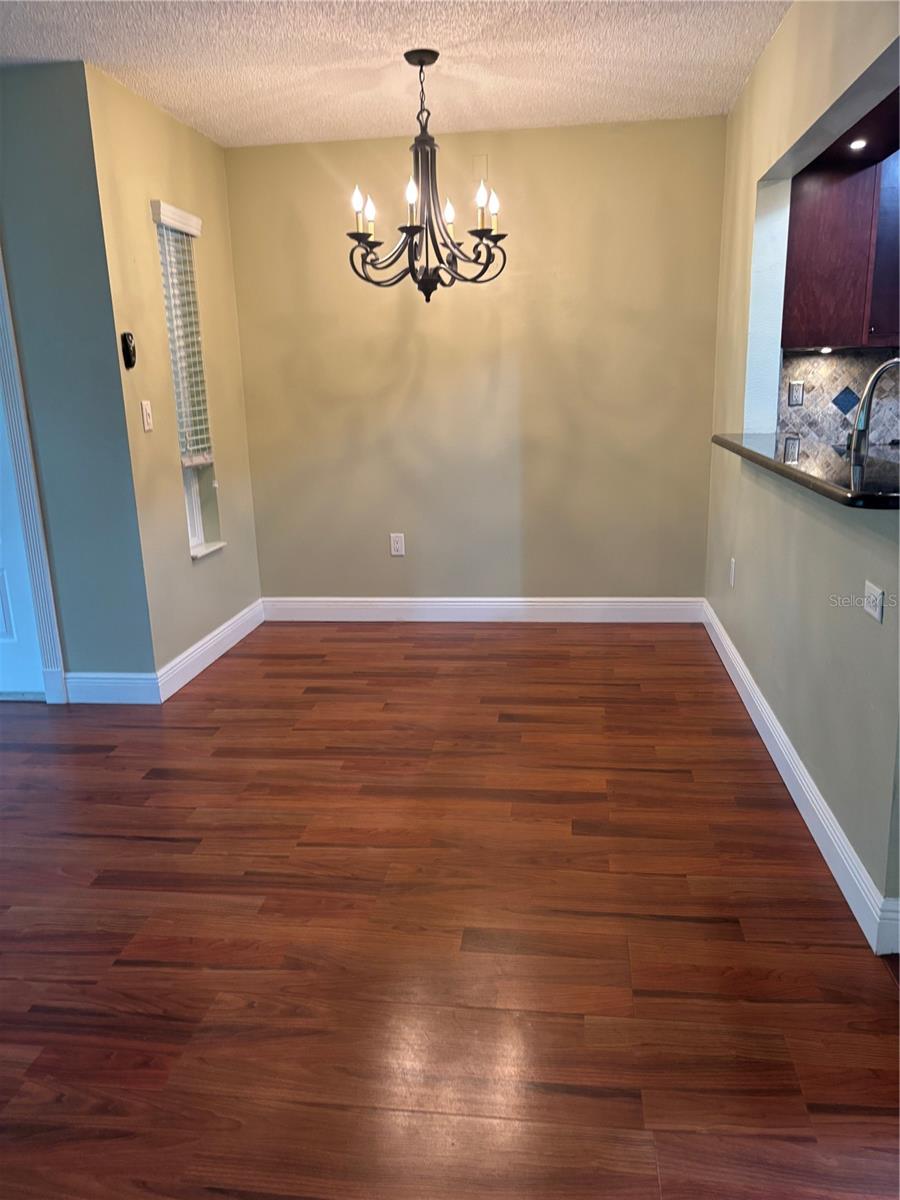 1400 PINE GLEN LANE D2