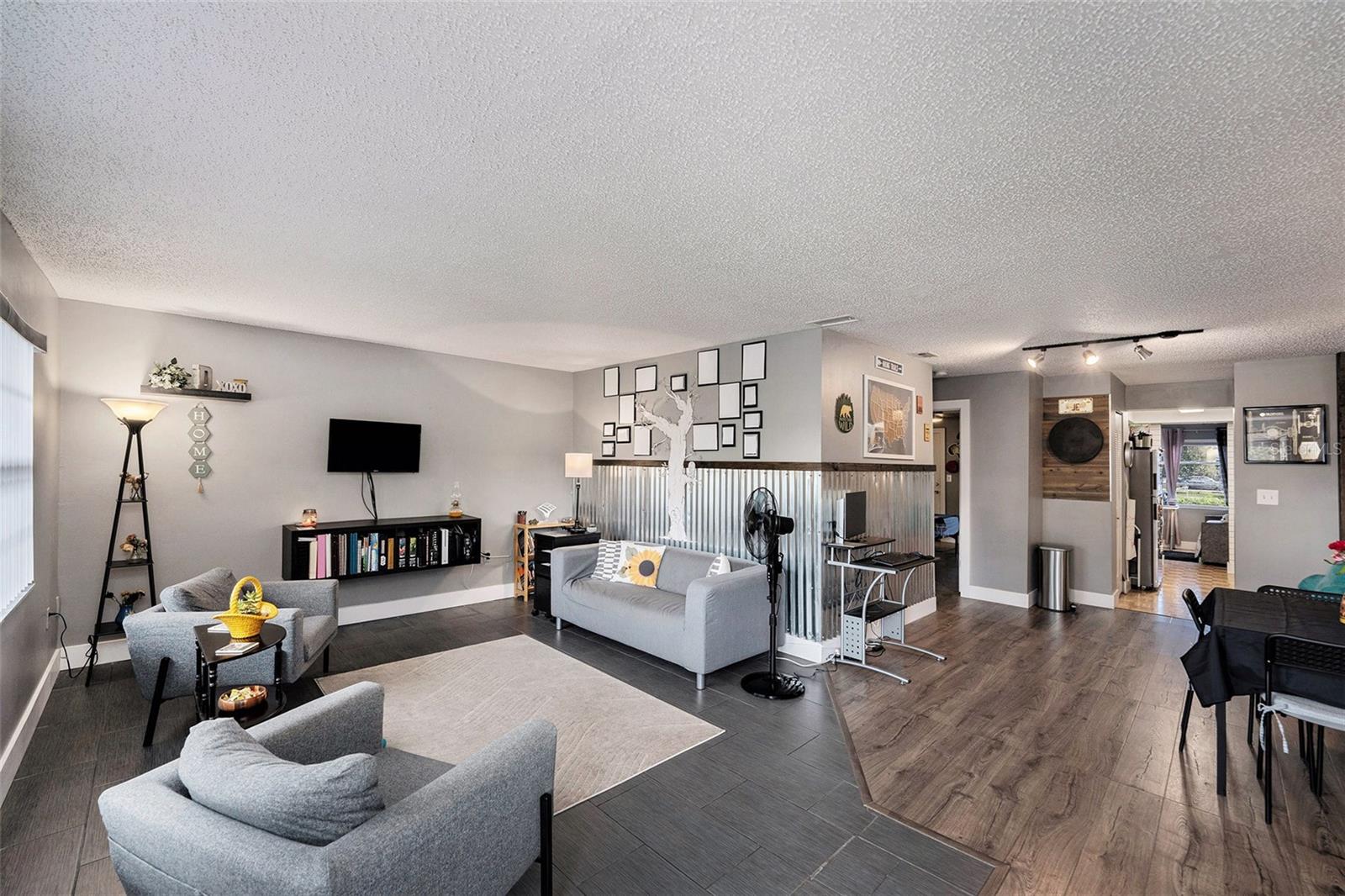 PARK PLAZA APTS CONDO - Residential
