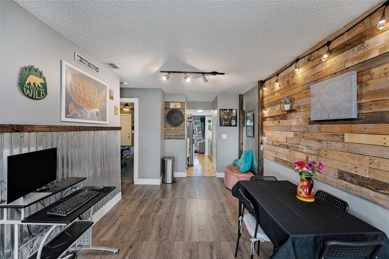 PARK PLAZA APTS CONDO - Residential
