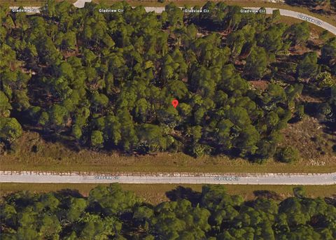 Photo of Gladview Circle, North Port, FL 34288 (MLS # C7484283)