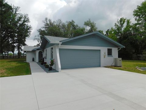 Tiny photo for 6875 NE 25th Avenue, Ocala, FL 34479 (MLS # OM724465)
