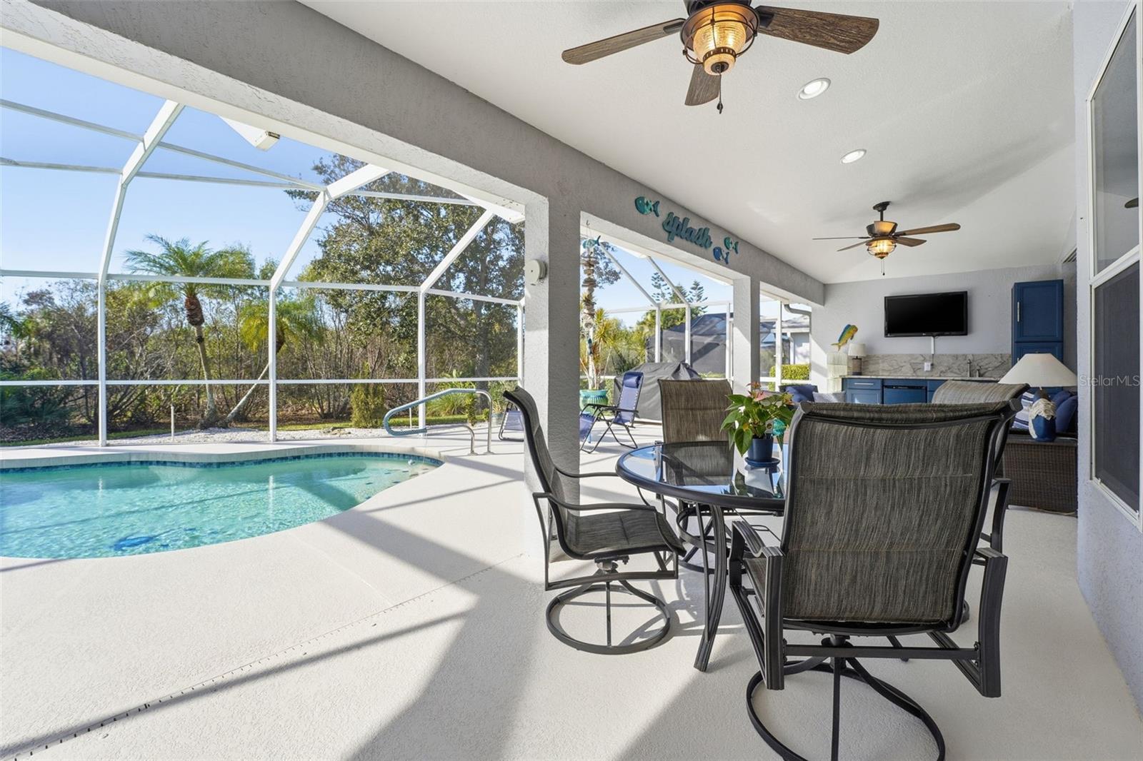 RIVERWOOD - Residential