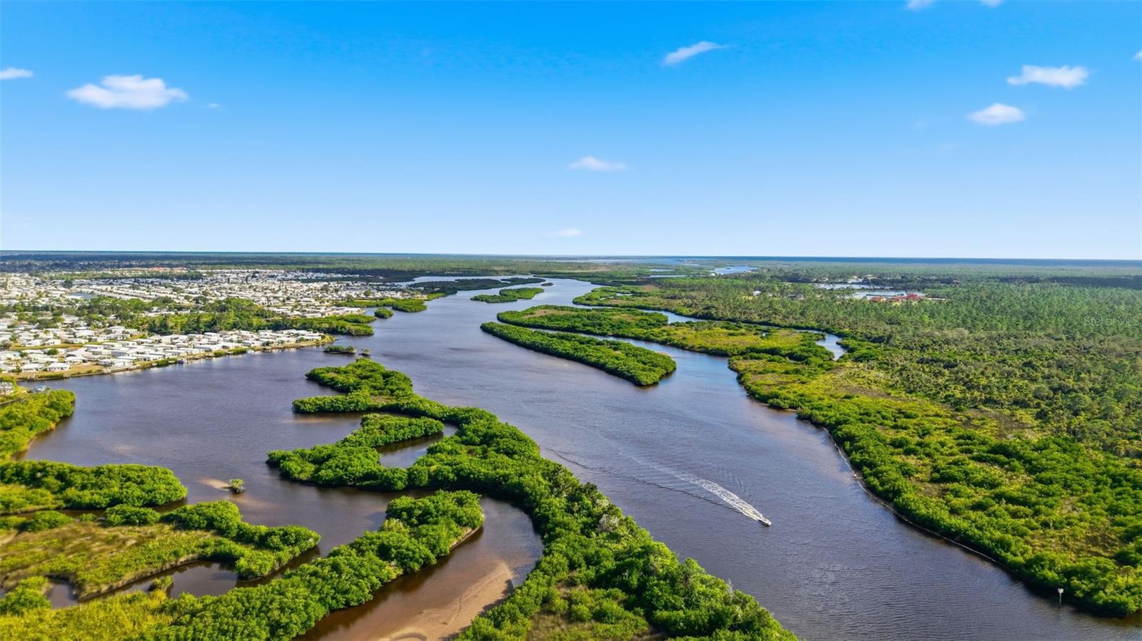 RIVERWOOD - Residential