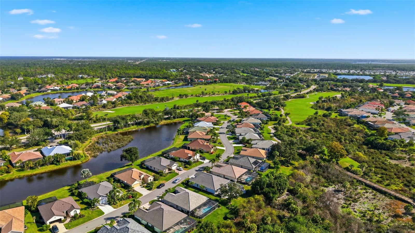 RIVERWOOD - Residential