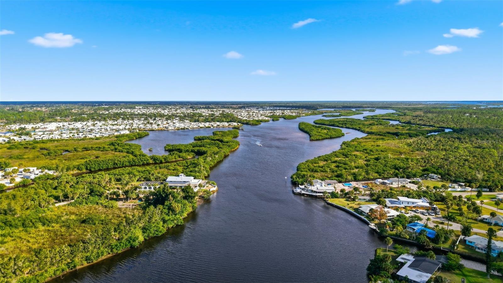 RIVERWOOD - Residential