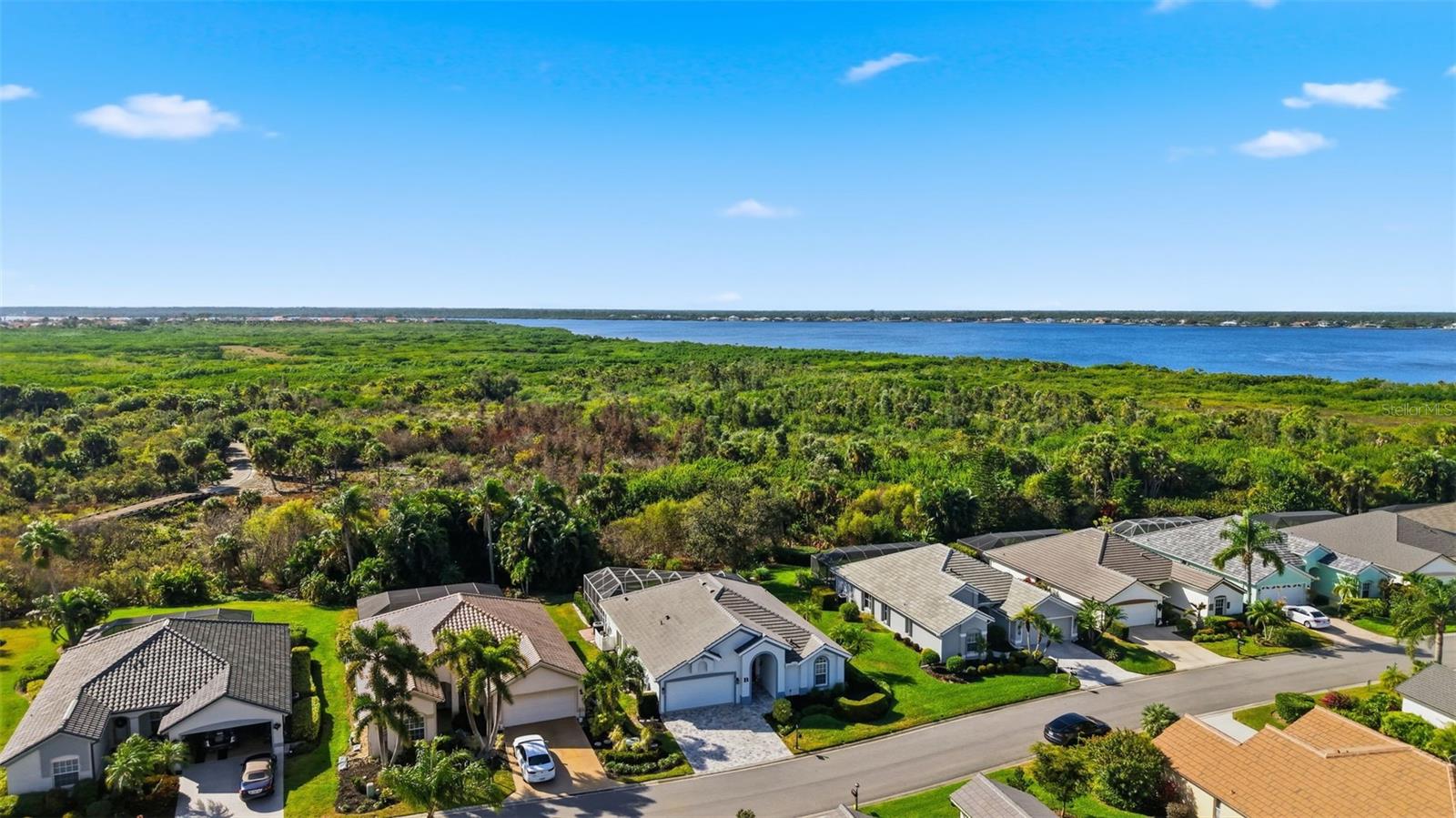 RIVERWOOD - Residential