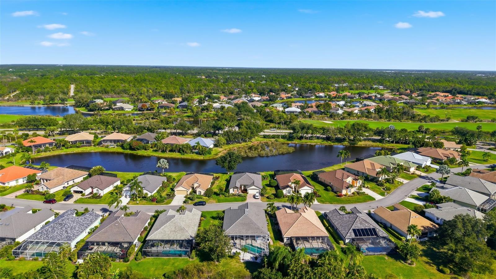 RIVERWOOD - Residential