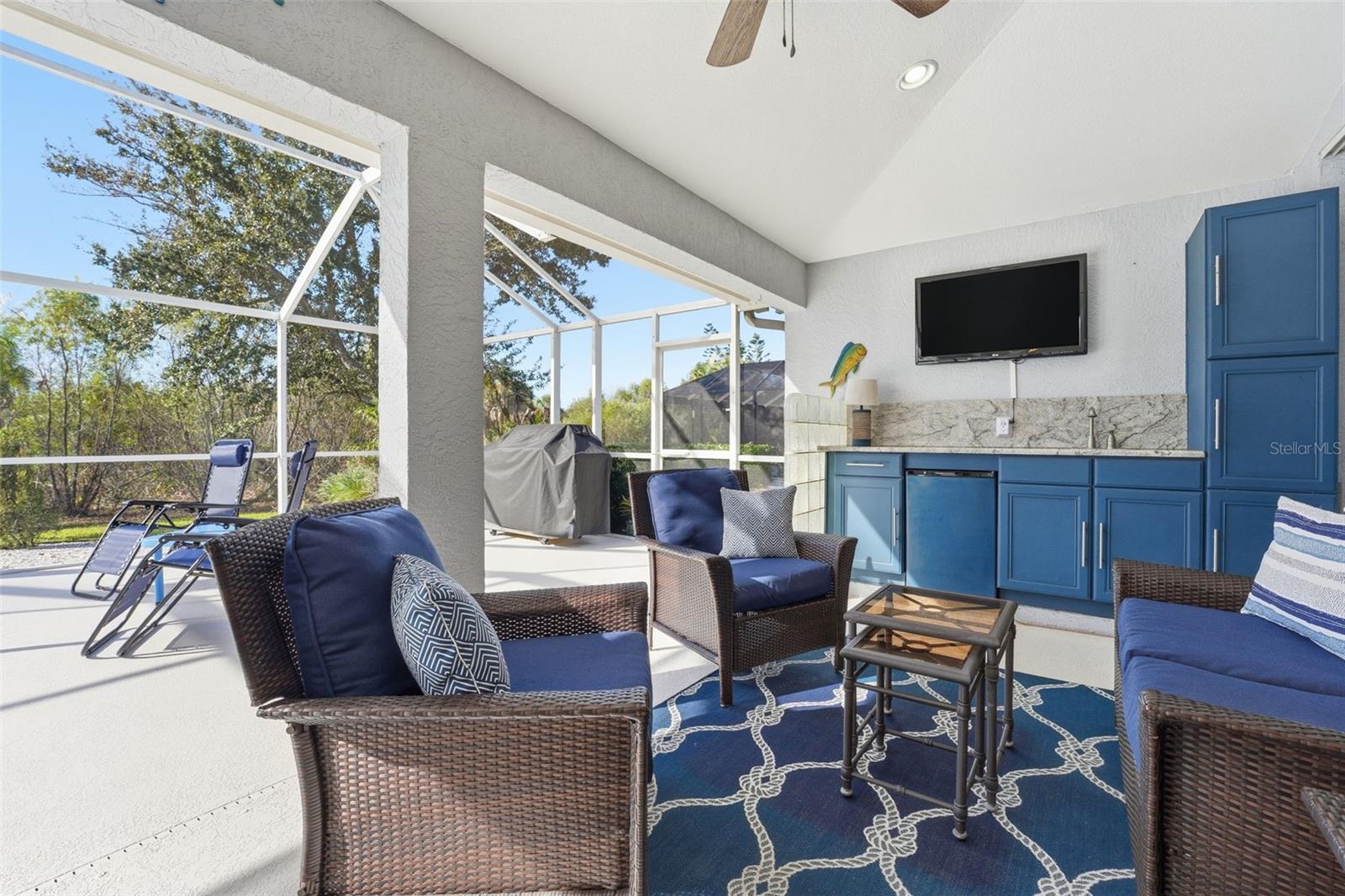 RIVERWOOD - Residential