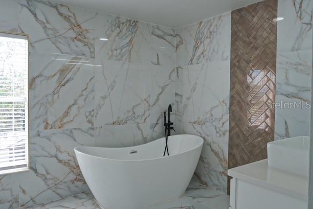 EAGLE BAY PH 1 - Residential Lease