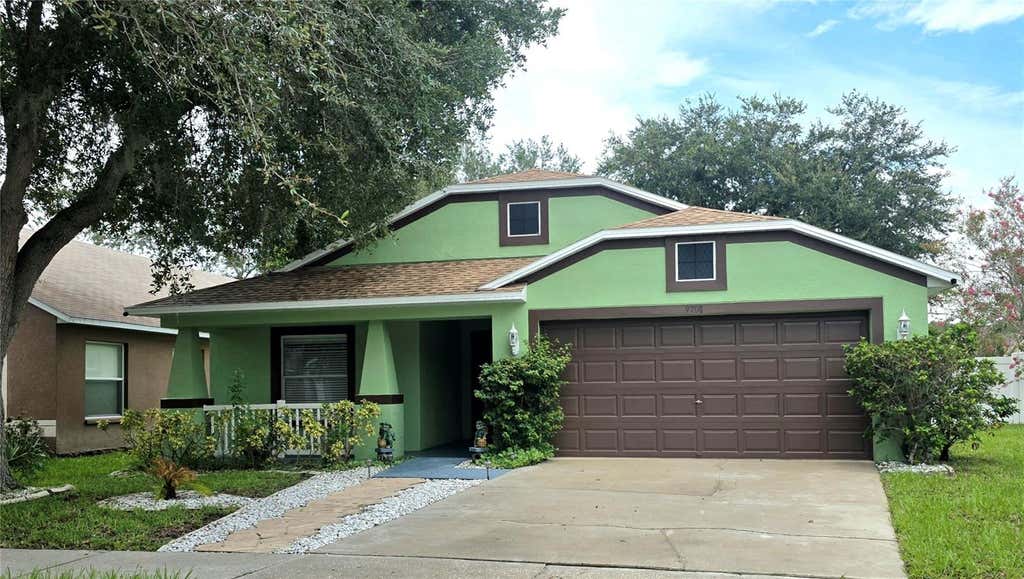 Photo of 9708 White Barn Way, Riverview, FL 33569 (MLS # TB8535640)