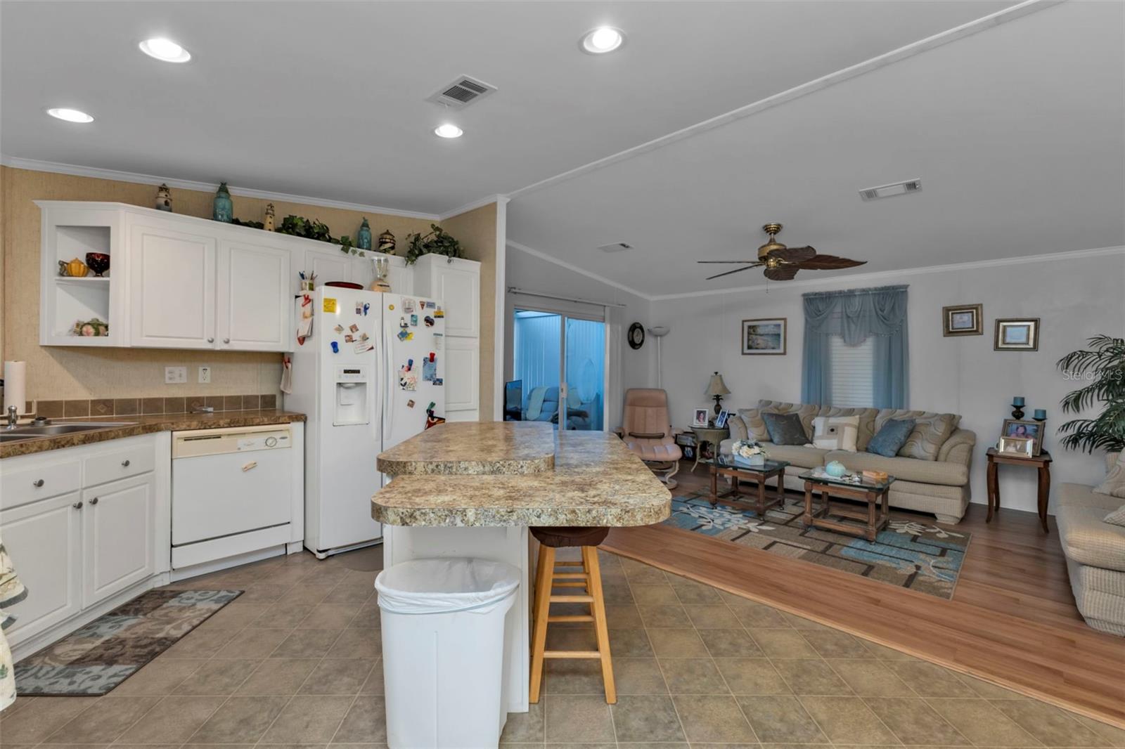 RIVER HAVEN MOB HME PARK - Residential