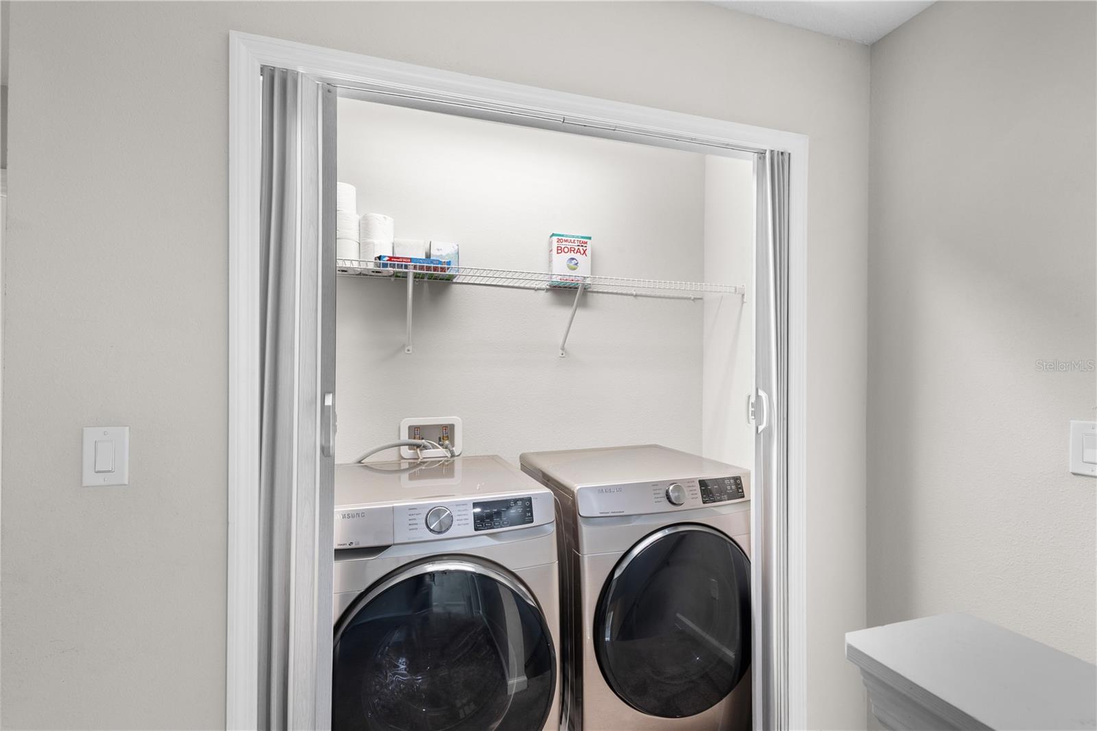 CALUSA CRK - Residential Lease