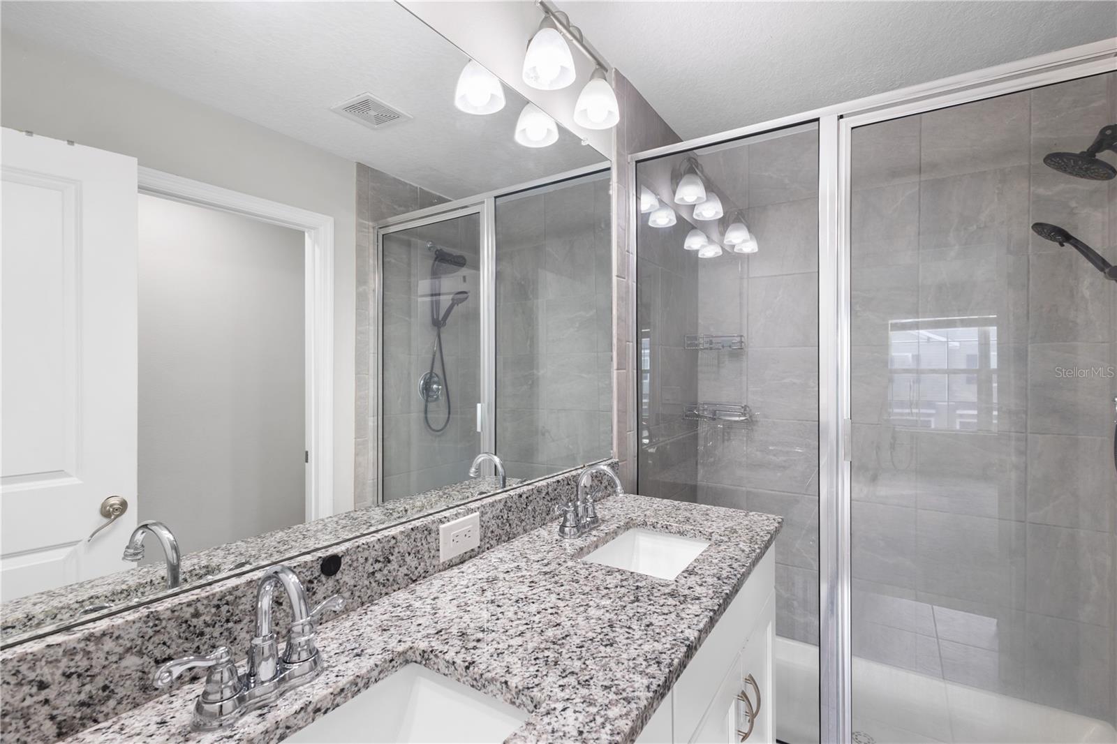 CALUSA CRK - Residential Lease