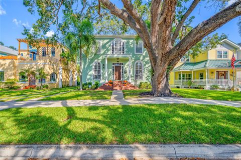 Photo of 119 Adalia Avenue, Tampa, FL 33606 (MLS # TB8432766)