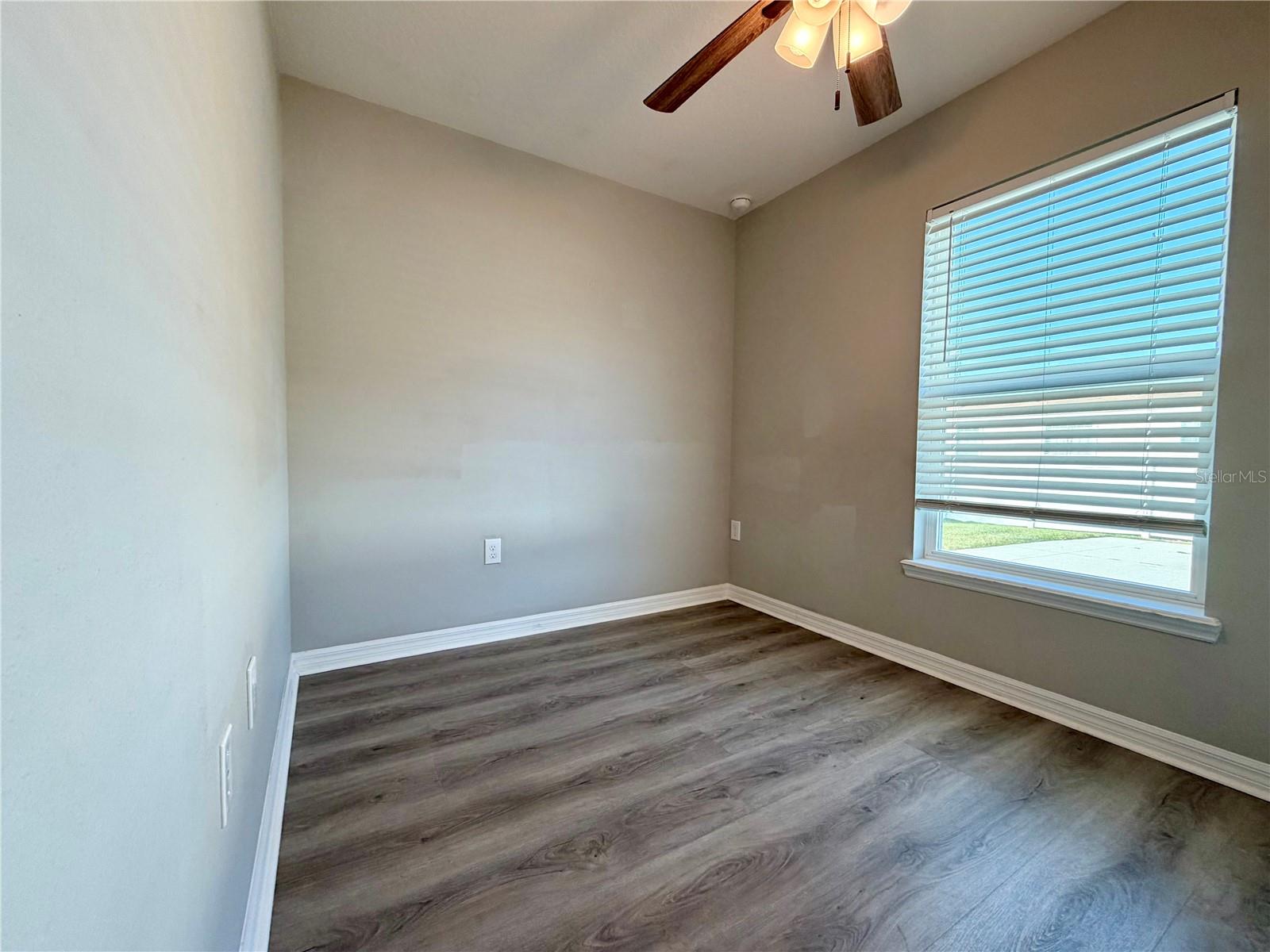 LONGVIEW TERRACE - Residential Lease