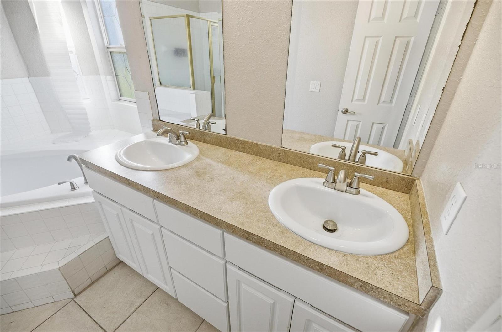 TALL TREES - Residential