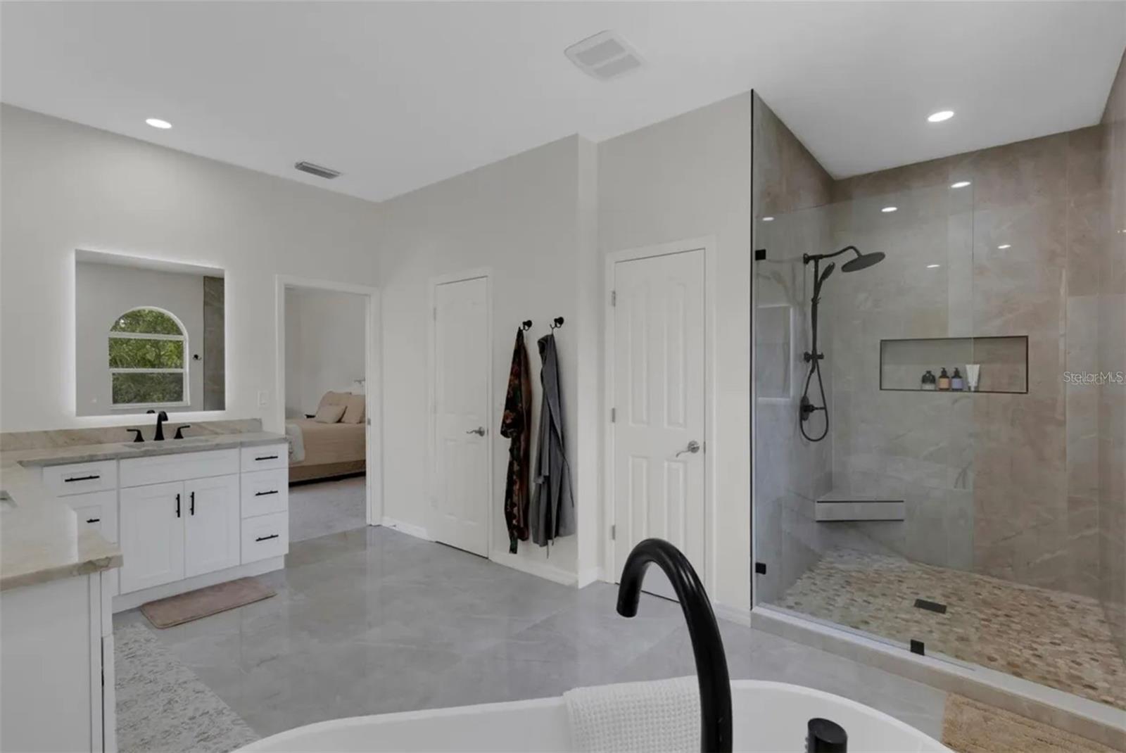 DESOTO ACRES - Residential